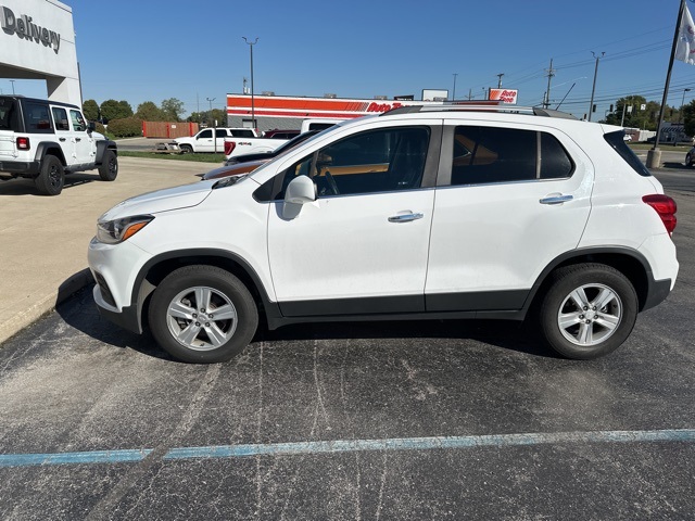2018 Chevrolet Trax LT photo 3