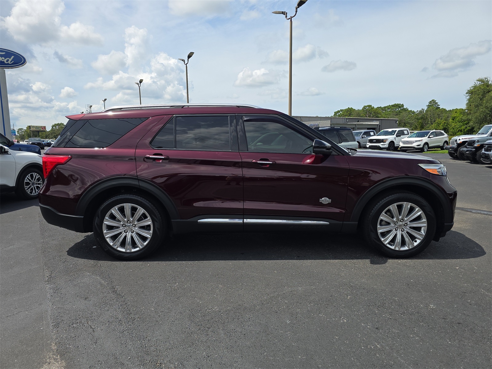 2022 Ford Explorer King Ranch photo 3