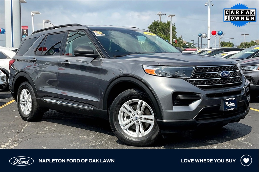 2022 Ford Explorer XLT's photo