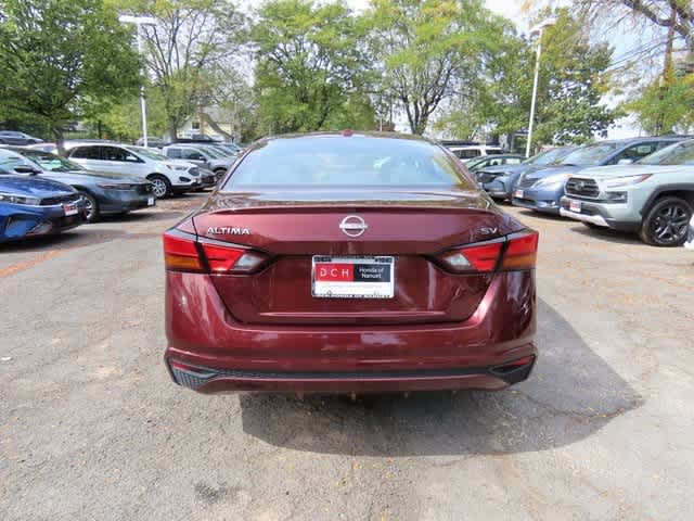 2023 Nissan Altima 2.5 SV photo 5