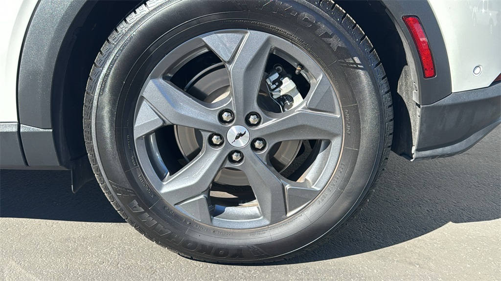 2021 Ford Mustang Mach-E Select photo 8