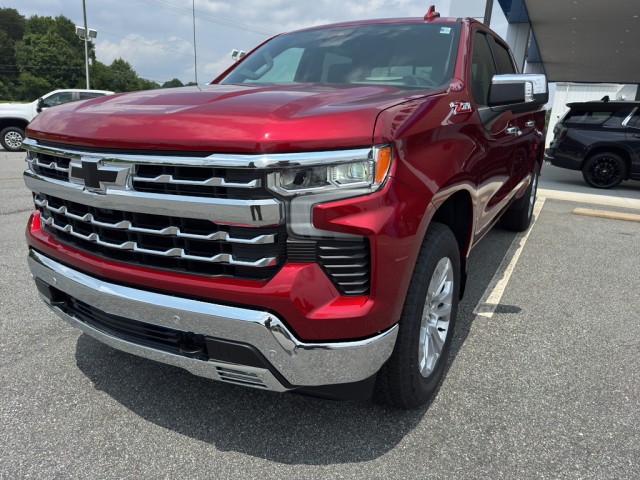 2025 Chevrolet Silverado 1500 LTZ