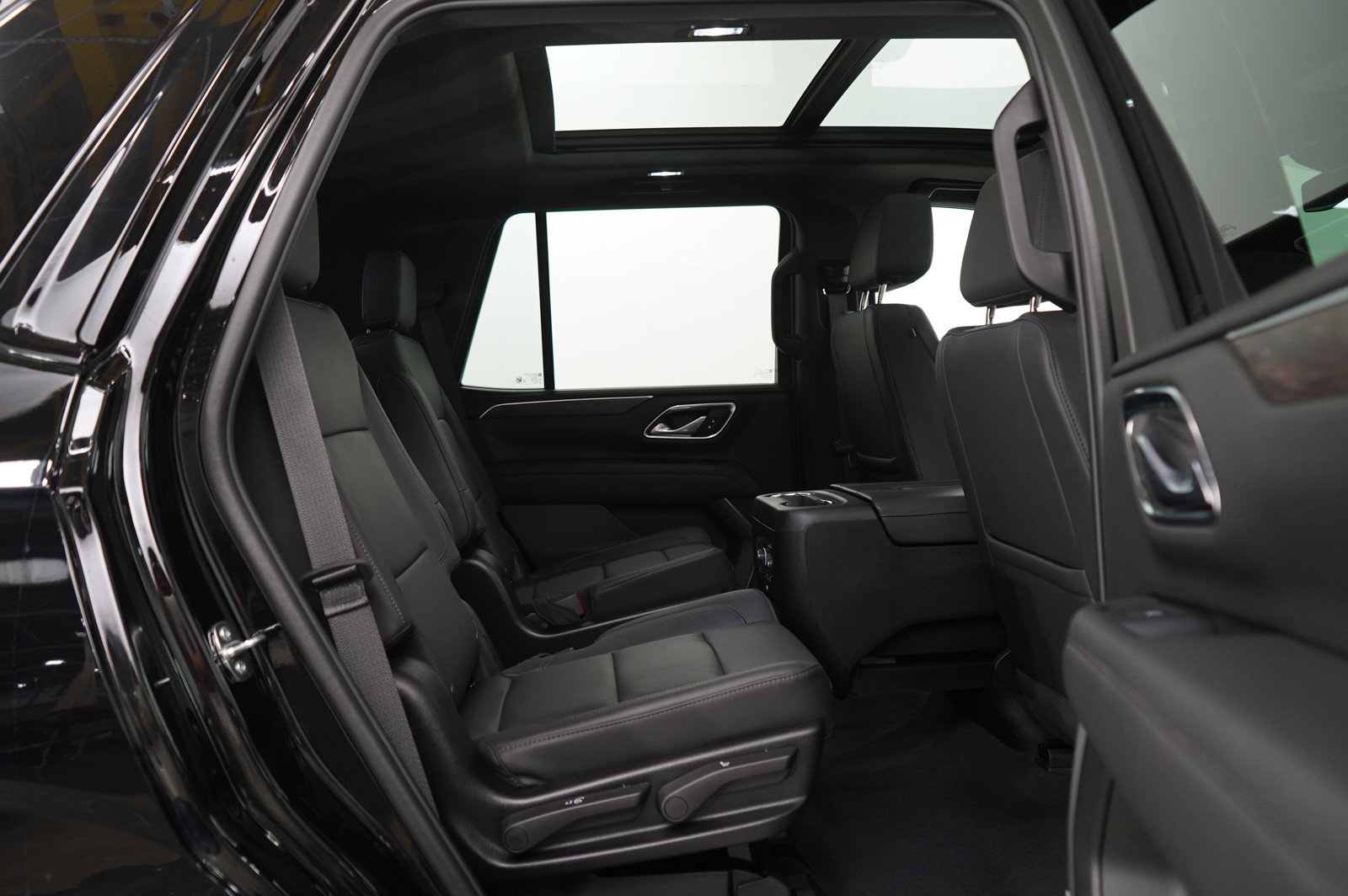 2024 Chevrolet Tahoe Z71 photo 11