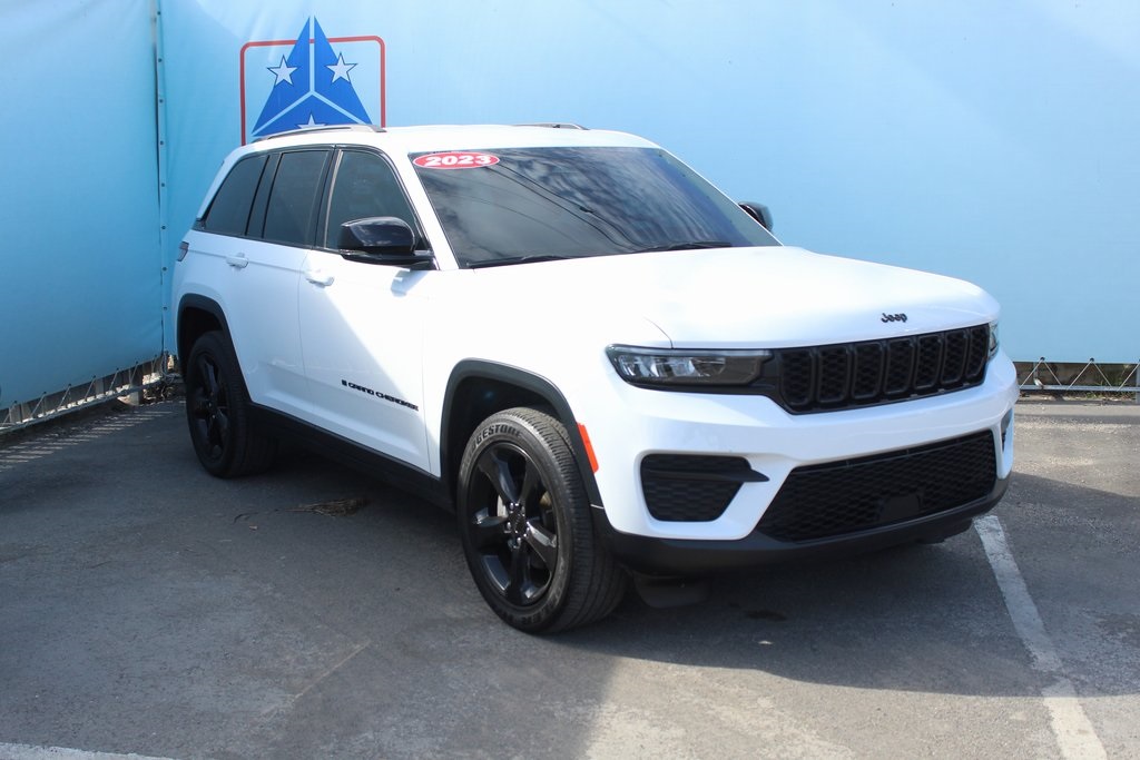 2025 Jeep Grand Cherokee Altitude X photo 4