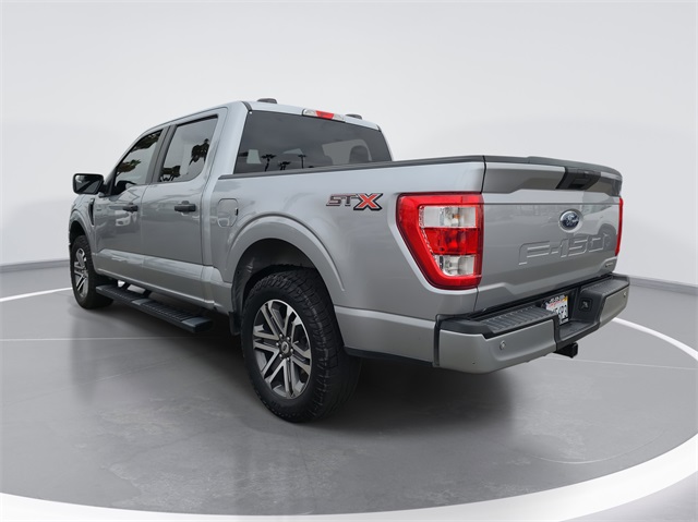 2021 Ford F-150 XL photo 3