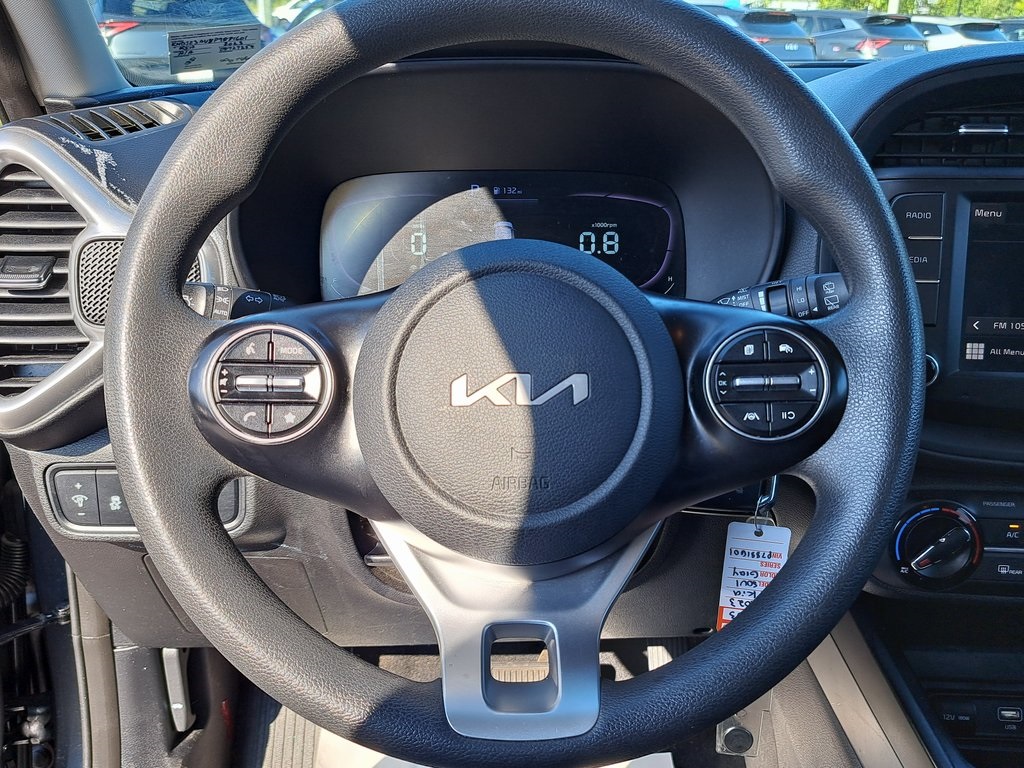 2023 Kia Soul LX photo 9