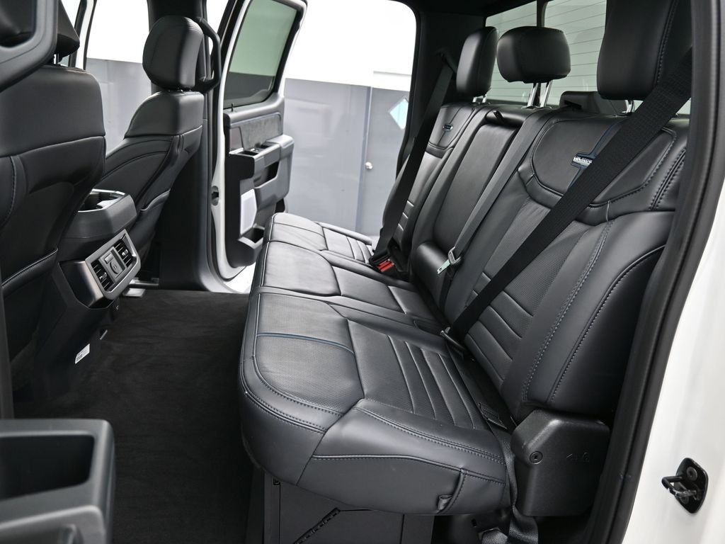 2026 Ford F-250 Platinum photo 30