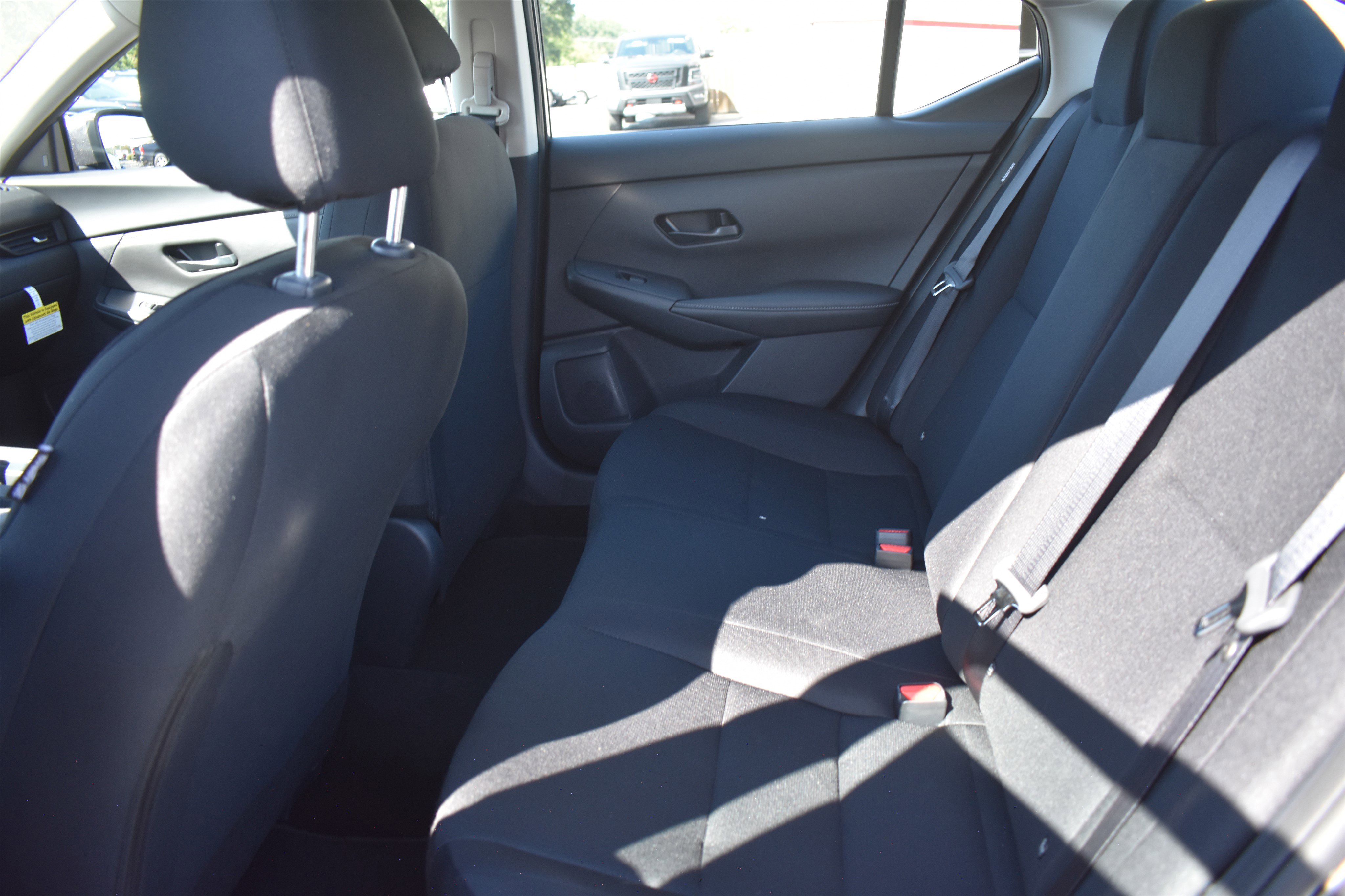 2025 Nissan Sentra S photo 5