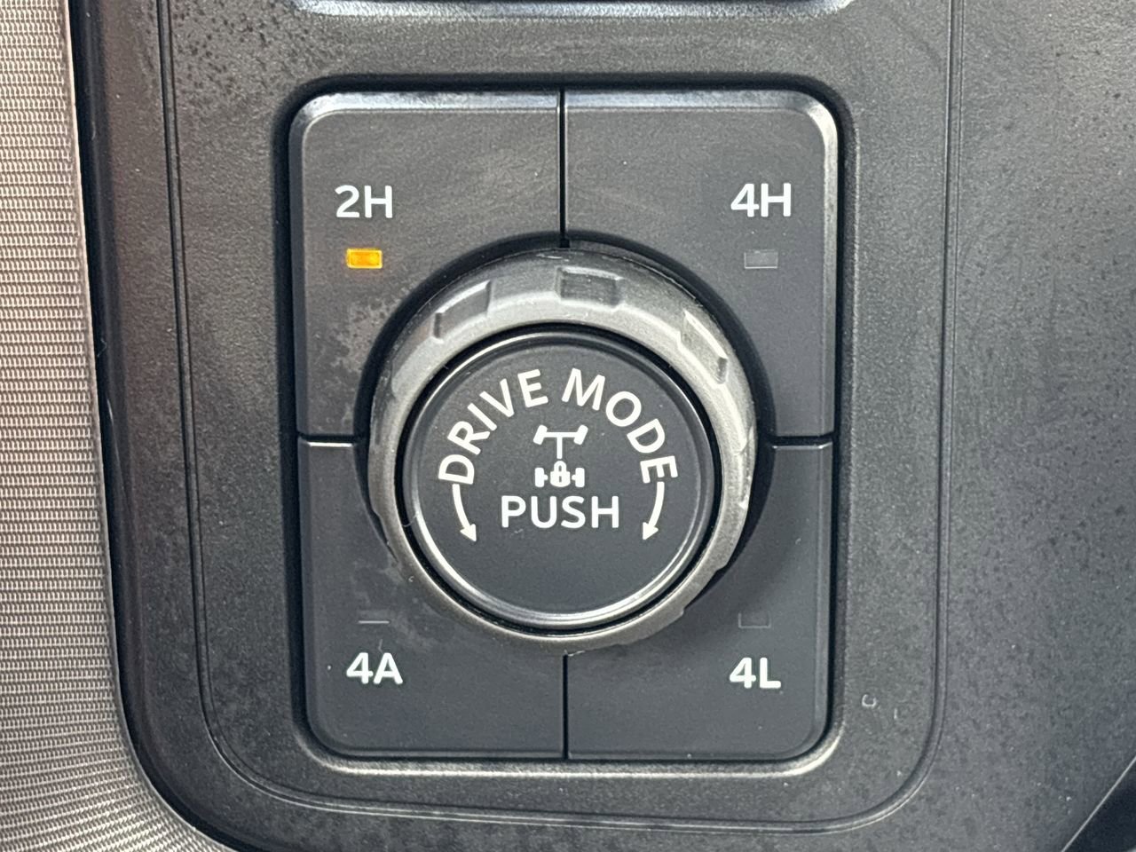 2024 Ford F-150 Platinum photo 23