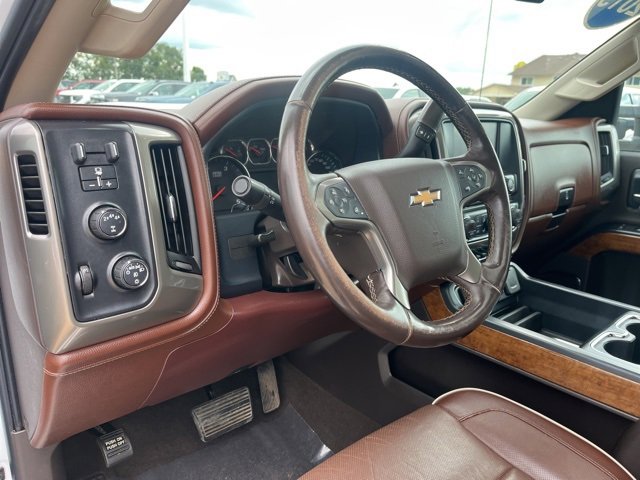 2019 Chevrolet Silverado 2500HD High Country photo 19