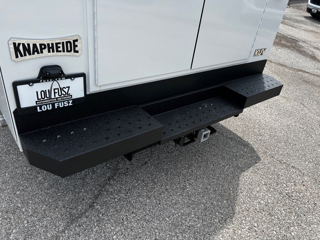 2025 Gmc Savana Cutaway 3500 photo 4