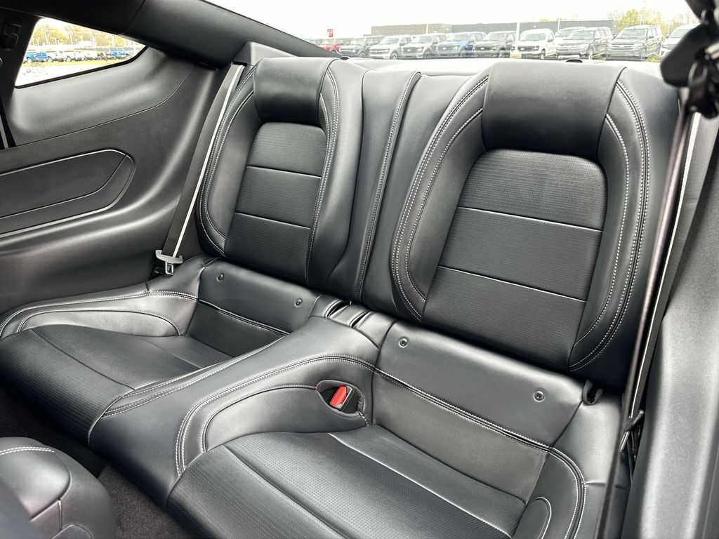 2025 Ford Mustang GT Premium photo 27