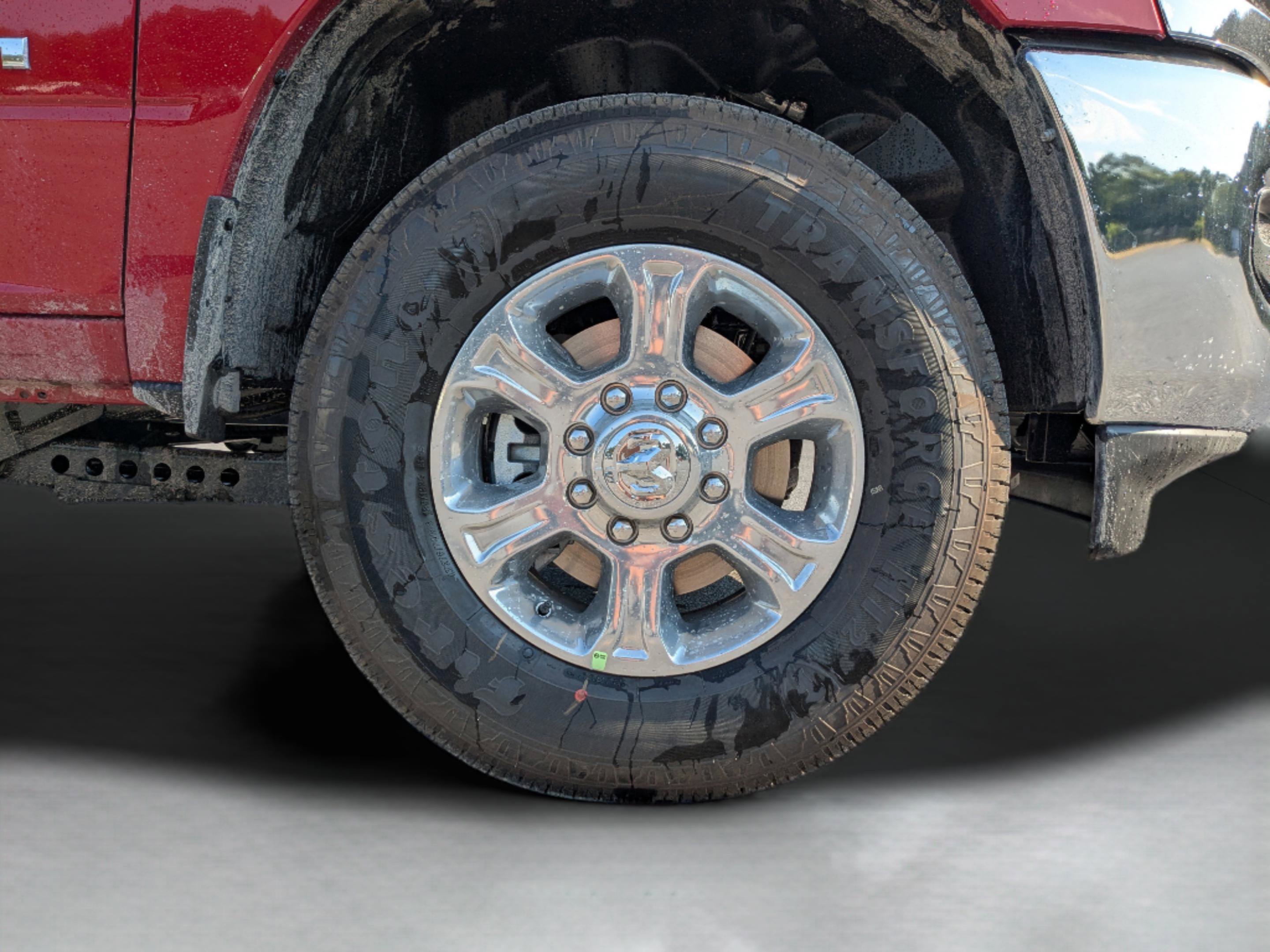 2025 Ram 2500 Big Horn photo 38