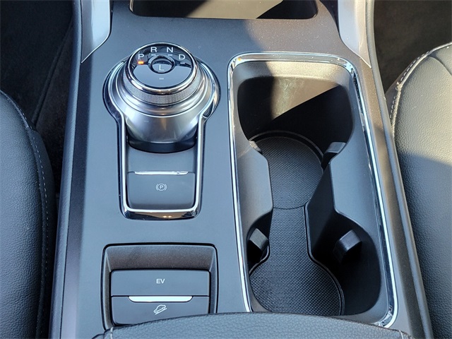 2018 Ford Fusion Energi SE photo 23