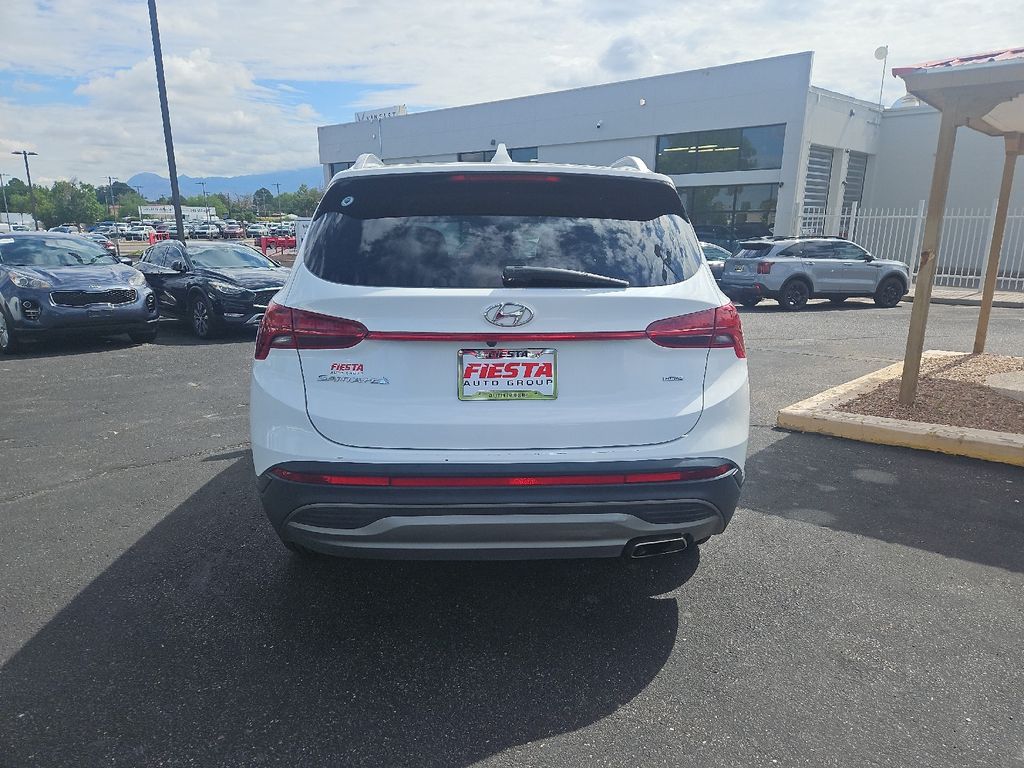 2023 Hyundai Santa Fe SEL photo 2