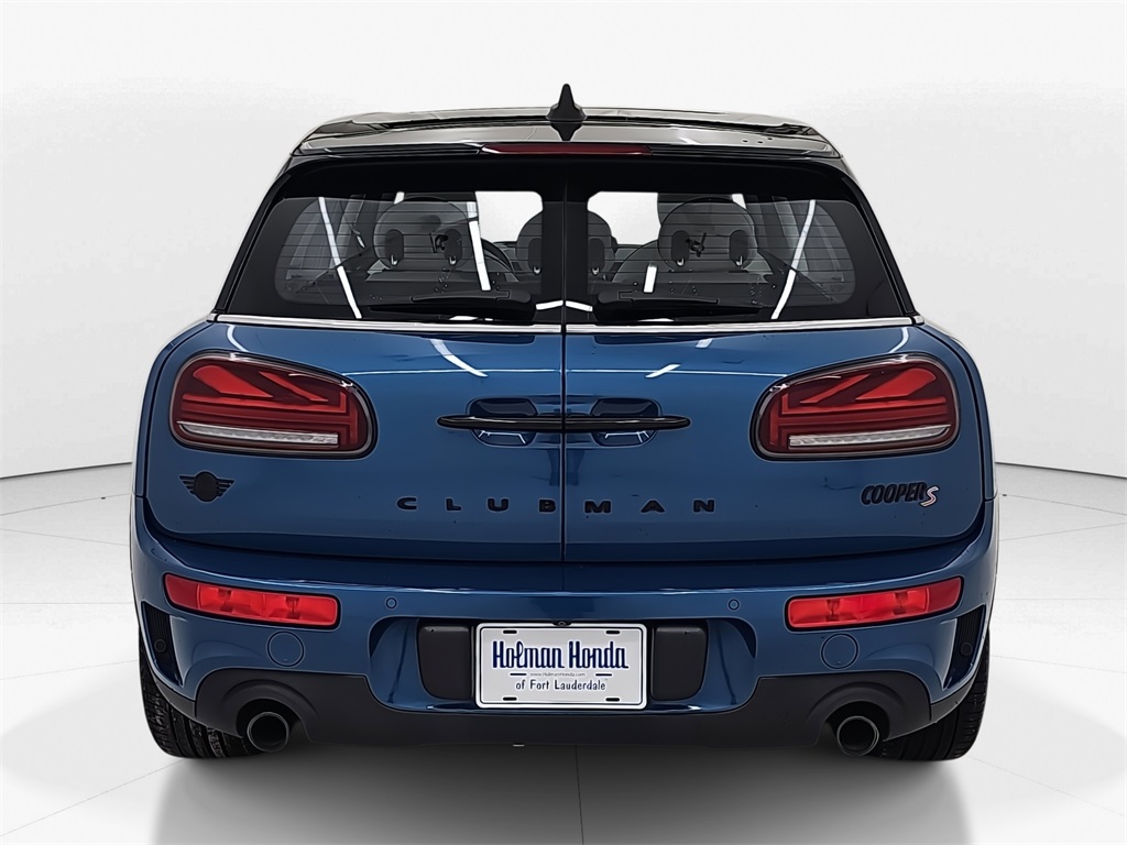 2022 Mini Cooper S Iconic photo 6