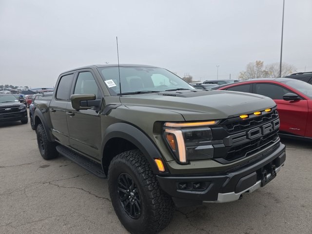 2024 Ford F-150 Raptor photo 2
