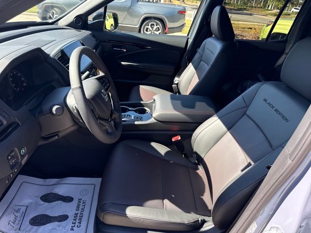 2026 Honda Ridgeline Black Edition photo 3