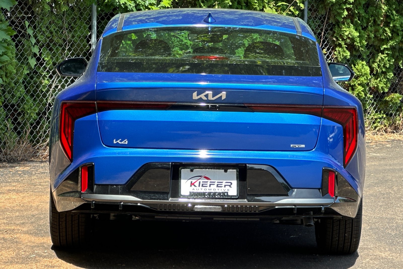 2025 Kia K4 GT-Line photo 4
