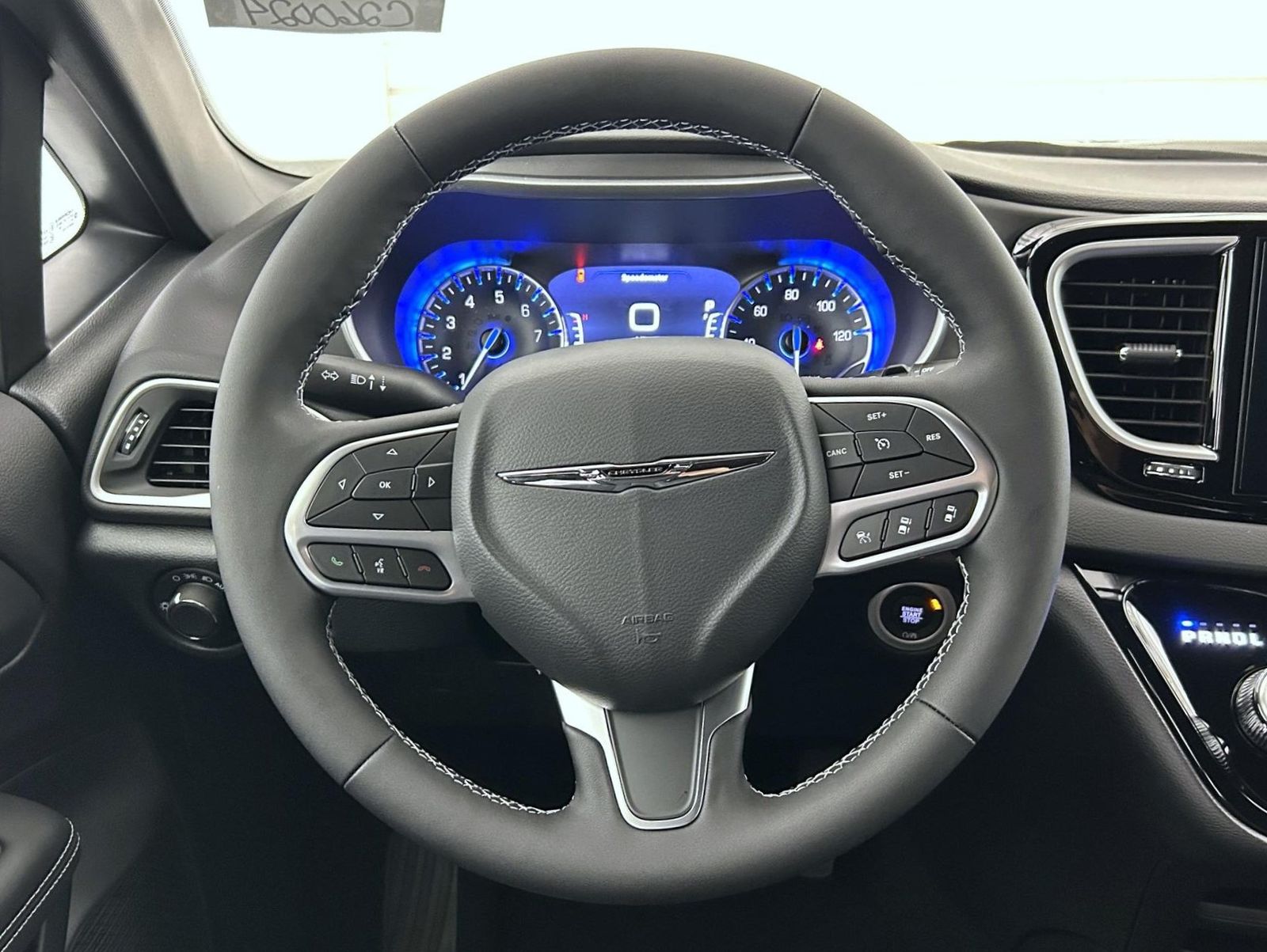 2026 Chrysler Voyager LX photo 11