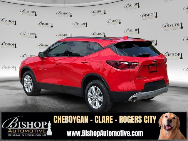 2022 Chevrolet Blazer 2LT photo 2