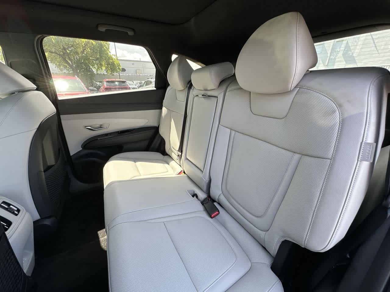 2025 Hyundai Tucson Hybrid Limited Sport photo 19