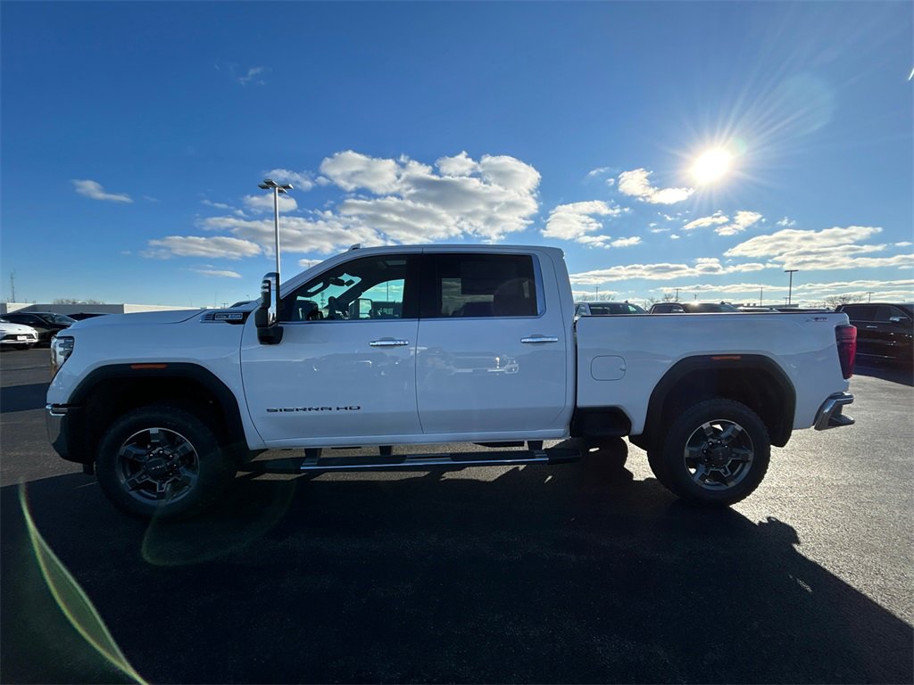 2026 Gmc Sierra HD SLT photo 4