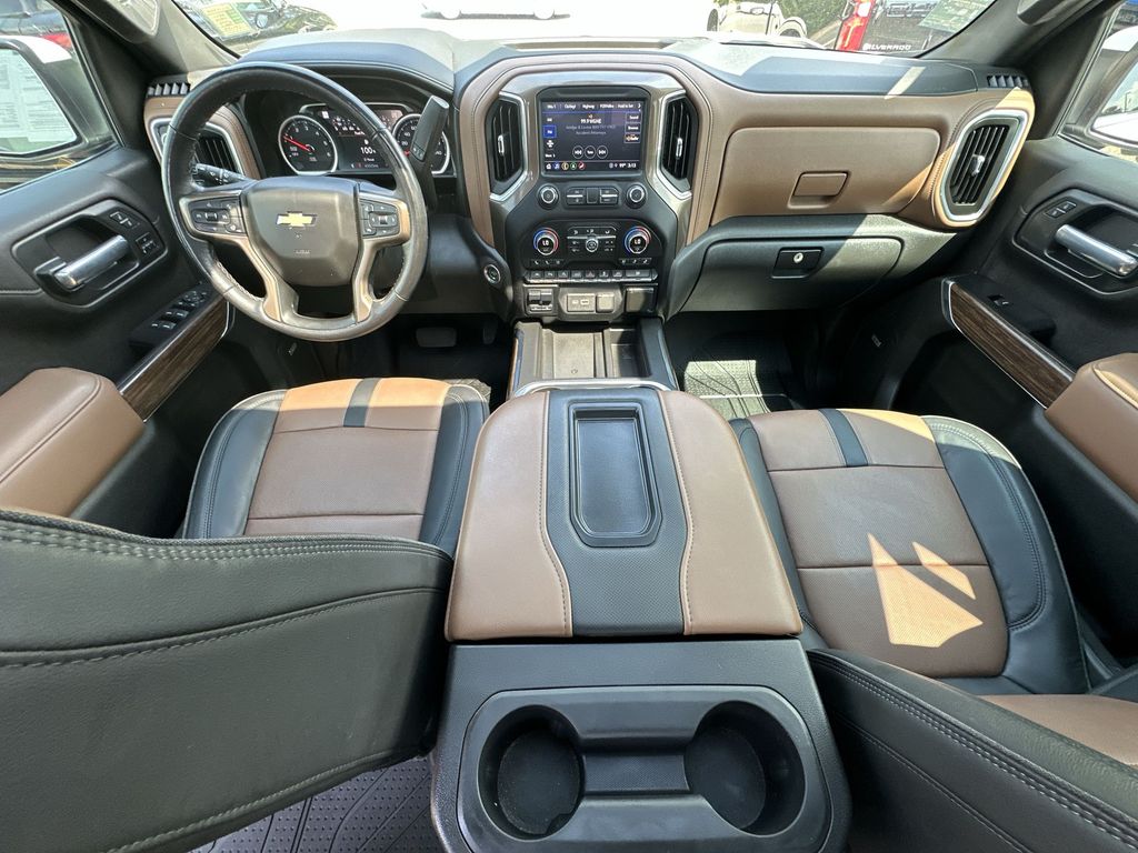 2021 Chevrolet Silverado 1500 High Country photo 18