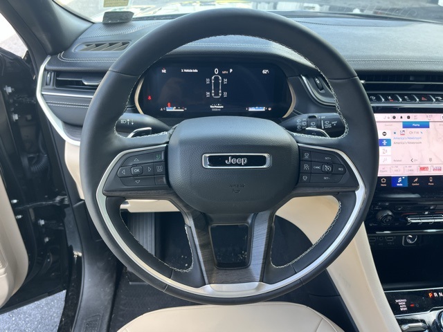 2024 Jeep Grand Cherokee Limited photo 16