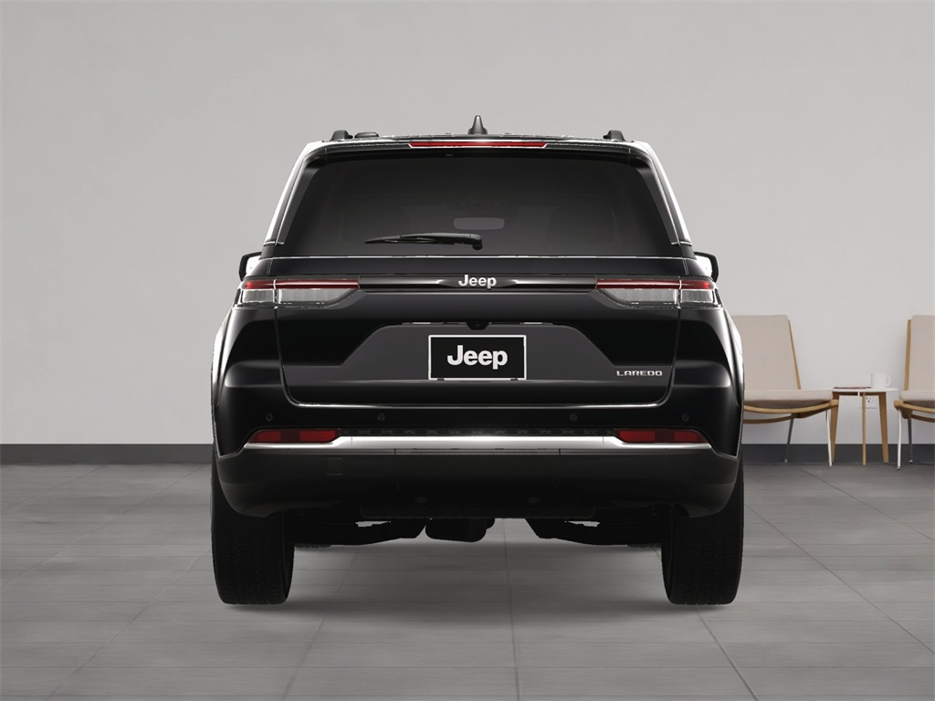 2025 Jeep Grand Cherokee Laredo X photo 10