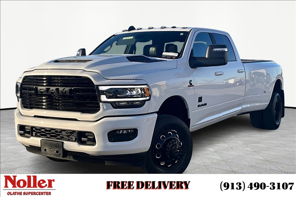 2024 RAM Ram 3500 Pickup Laramie's photo