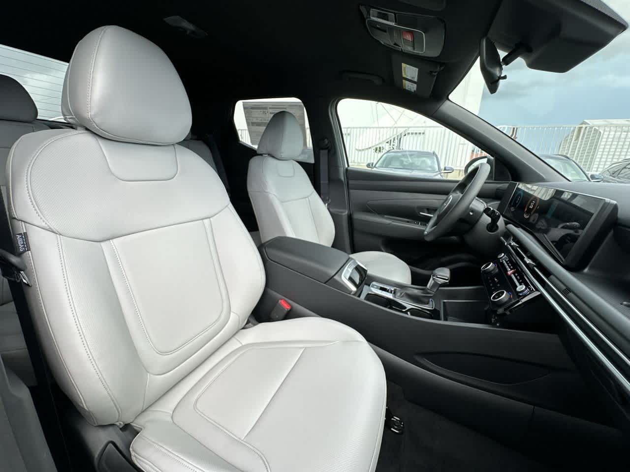 2026 Hyundai Santa Cruz SEL photo 25