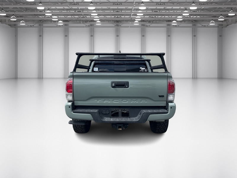 2022 Toyota Tacoma TRD Off-Road V6 photo 3