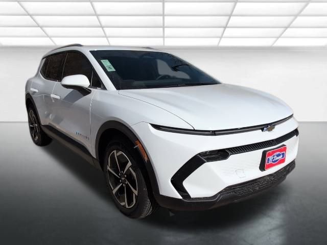 2026 Chevrolet Equinox EV 2LT's photo