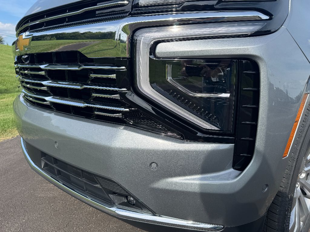 2025 Chevrolet Tahoe Premier photo 12