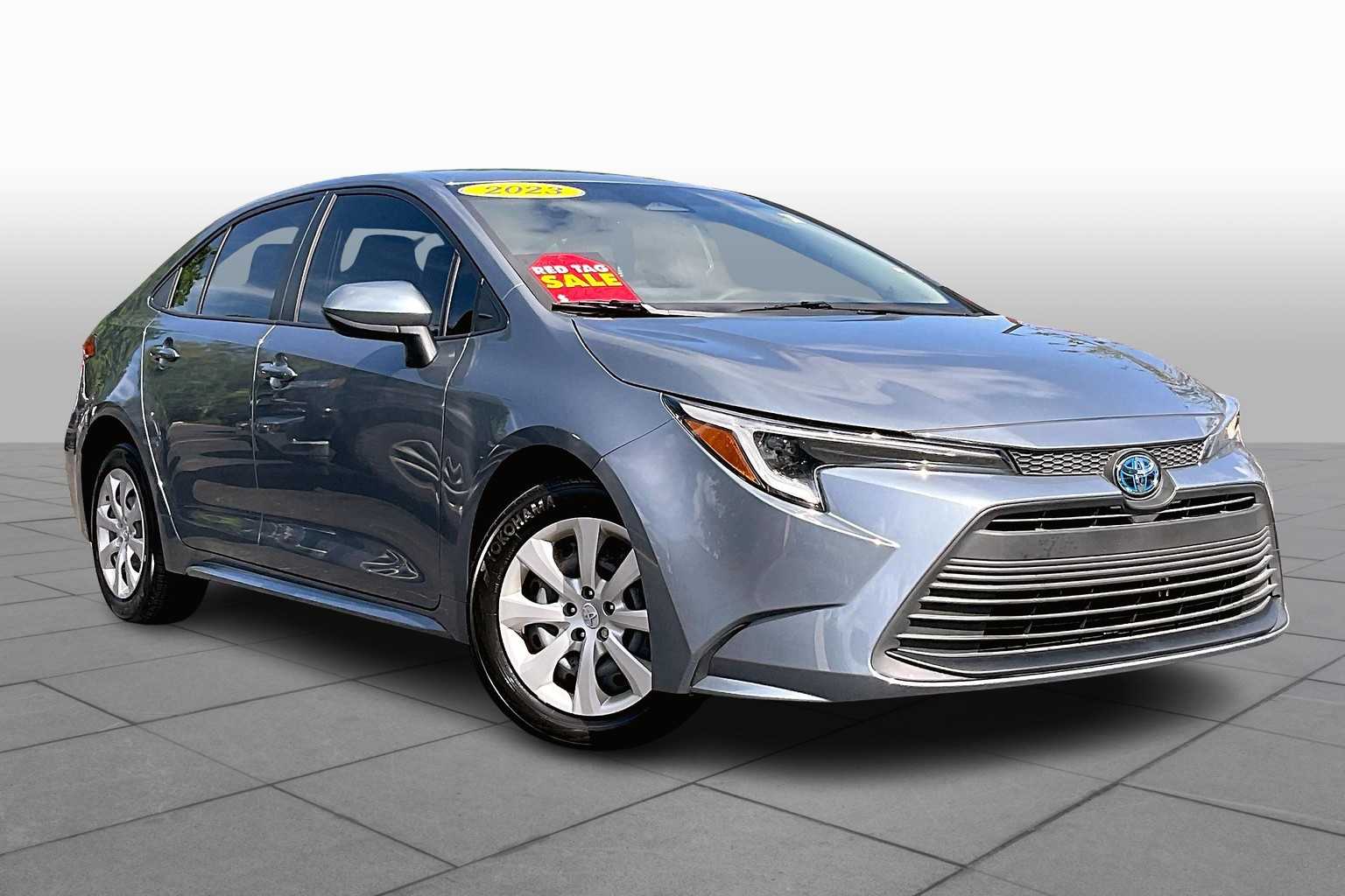 2023 Toyota Corolla Hybrid LE photo 2