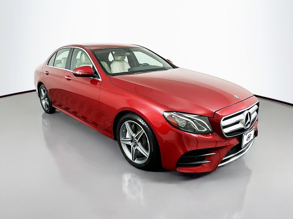 2018 Mercedes Benz E 300 photo 3