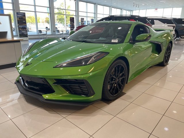 2026 Chevrolet Corvette Stingray 2LT photo 2
