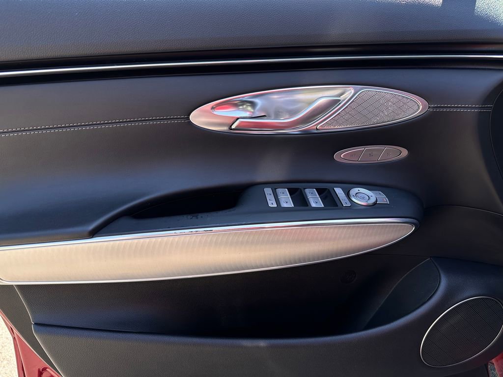 2024 Genesis GV70 2.5T photo 22
