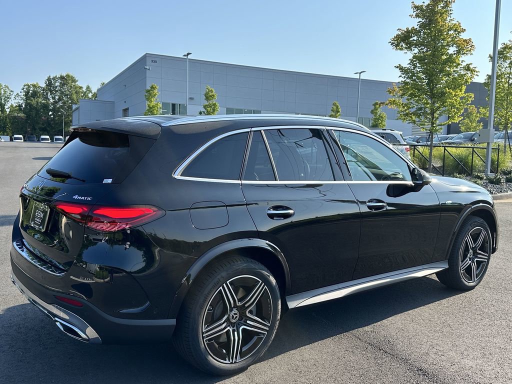 2025 Mercedes Benz GLC 350e 4MATIC photo 8