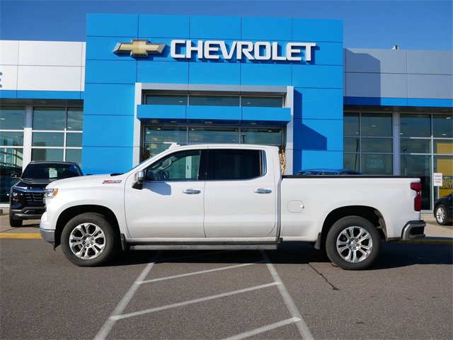 Used 2022 Chevrolet Silverado 1500 LTZ with VIN 1GCUDGEDXNZ548990 for sale in Roseville, Minnesota
