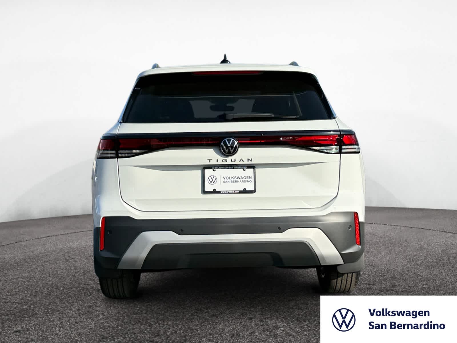 2025 Volkswagen Tiguan S photo 4