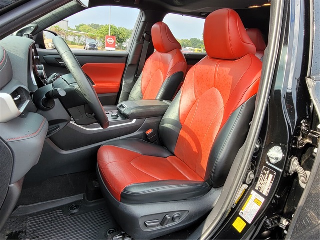 2023 Toyota Highlander XSE photo 5