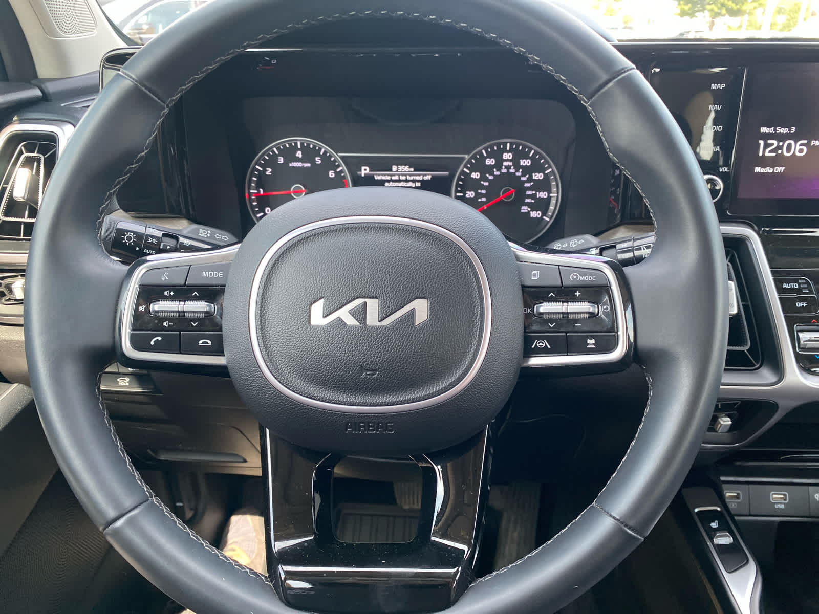 2023 Kia Sorento EX photo 12