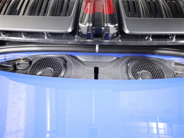 2025 Porsche 911 photo 37