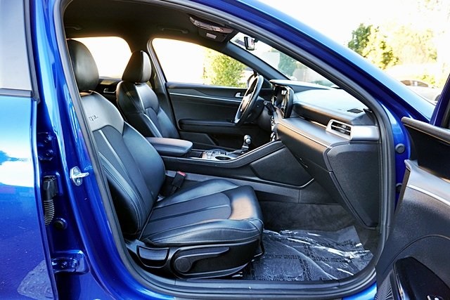 Used 2023 Blue Kia GT-Line image 10