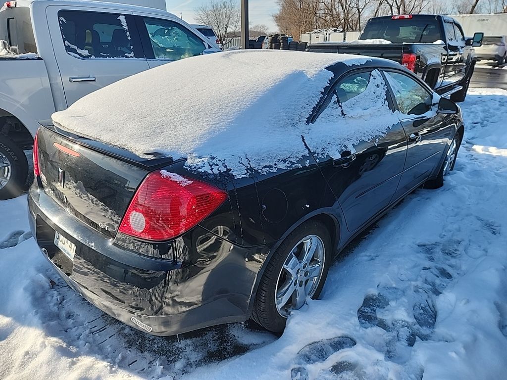 Used 2005 Pontiac G6 GT with VIN 1G2ZH528154168282 for sale in Northfield, Minnesota