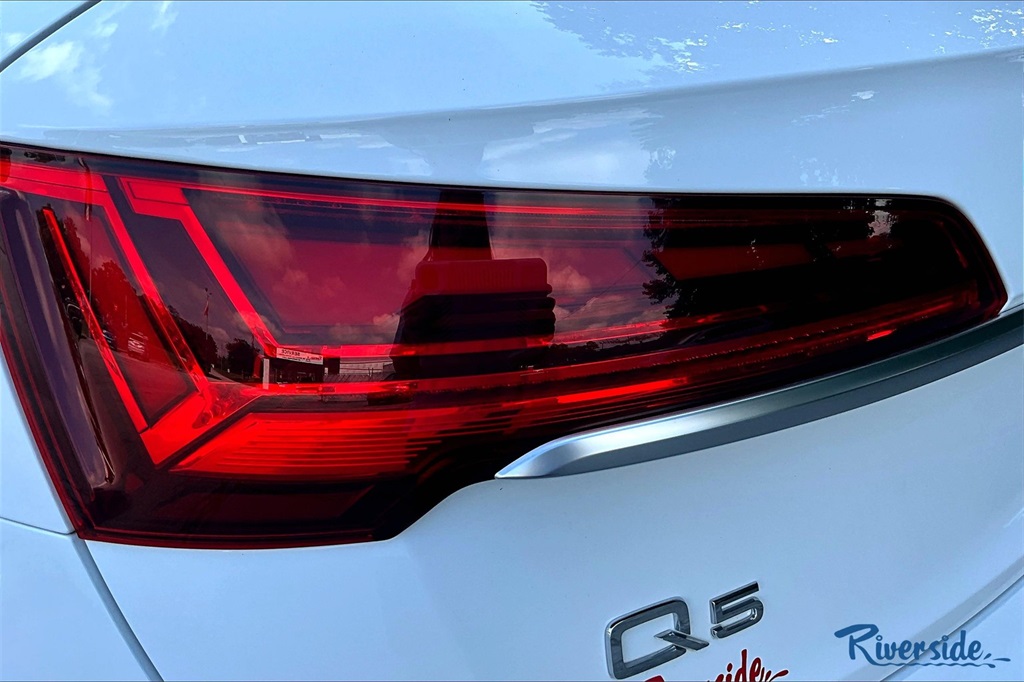 2024 Audi Q5 45 S line Premium photo 20