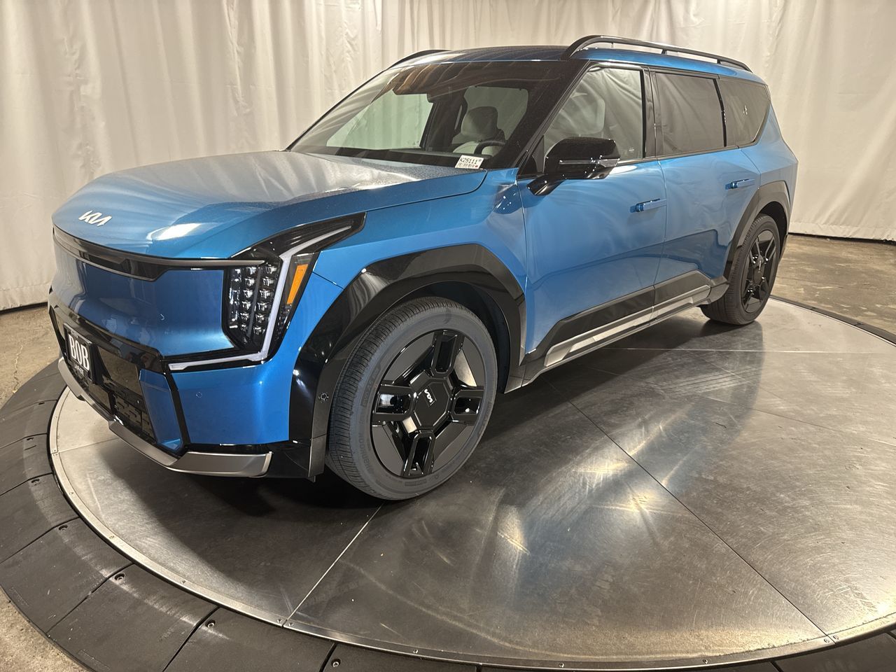 2026 Kia EV9 GT-Line's photo