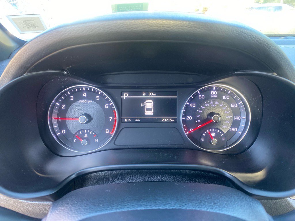 2023 Kia Forte GT-Line photo 18